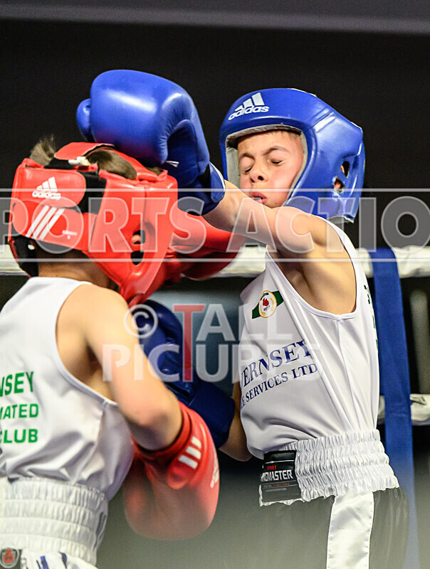BOUT- 1 - Nolan Buddery v Frankie Veron-19 - BOUT 1 - Nolan Buddery v Frankie Veron