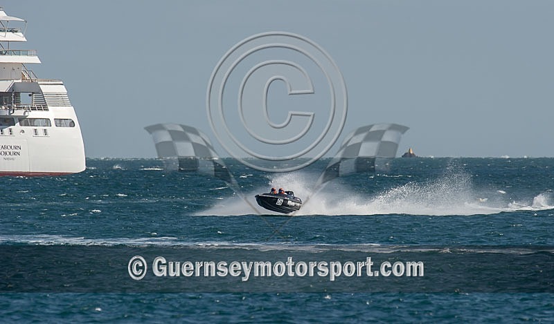 Powerboat Race_25-08-2013-47 - RACE-11 NORTH BEACH