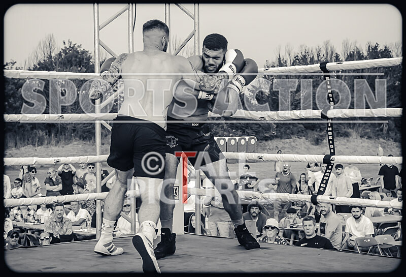 BOUT 12 - Dom Boyce v Koen Kraken Le Prevost-44 - BOUT 12 - Dom Boyce v Koen 'Kraken' Le Prevost