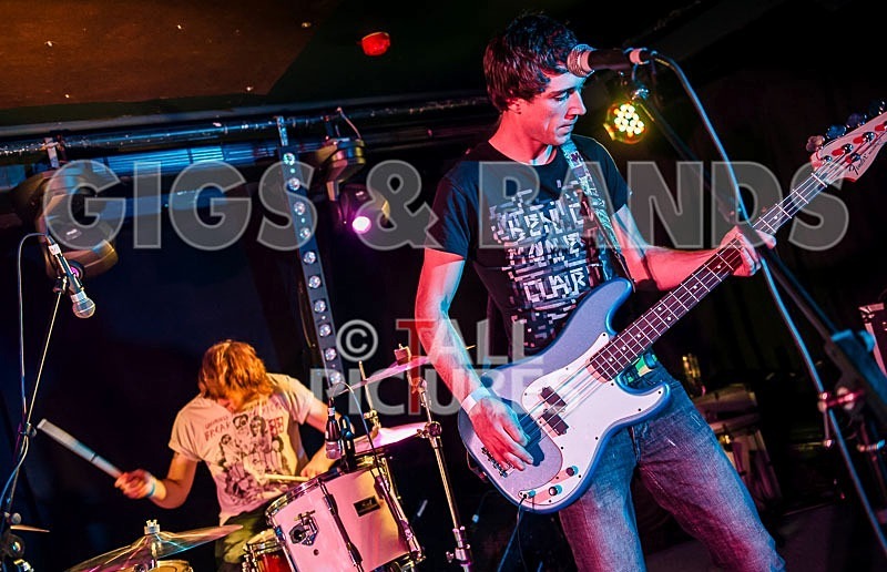 The Deadbeats-41 - THE DEADBEATS