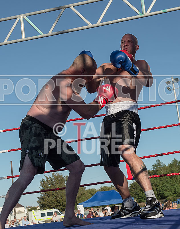 Open Air Boxing_2015_Bout-4-22 - BOUT-4
