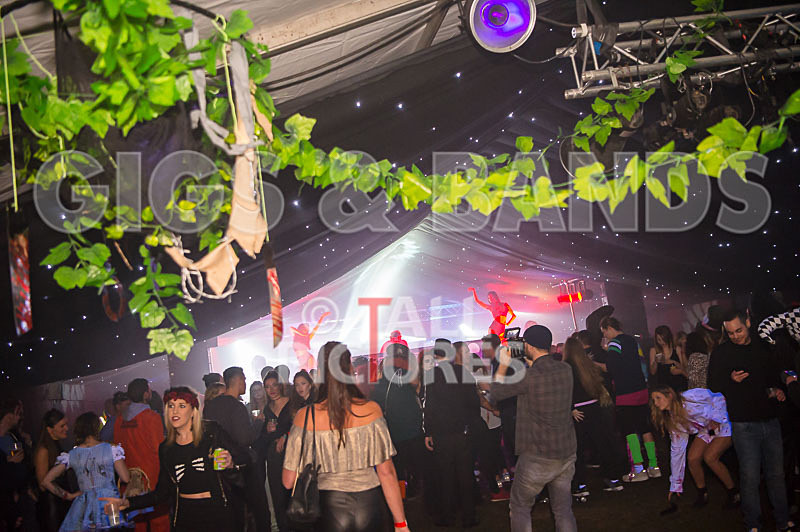 Haunted House_Friday 2016-1 - HAUNTED HOUSE 2016 - FRIDAY'S PARTY