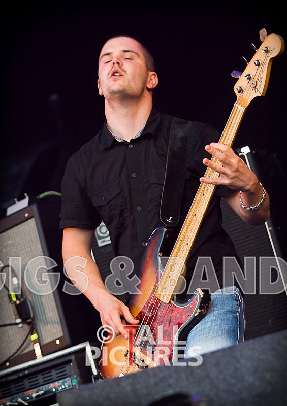 The Music-3 - THE MUSIC