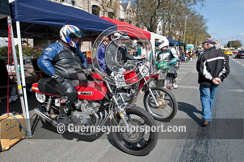 Hill Scene_2010-10 - BIKES 2010-05-03