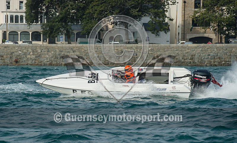 Worlds Powerboats_2014_Race-2-188 - UIM CLASS 3A & 3B WORLD OFFSHORE CHAMPIONSHIP_RACE-2
