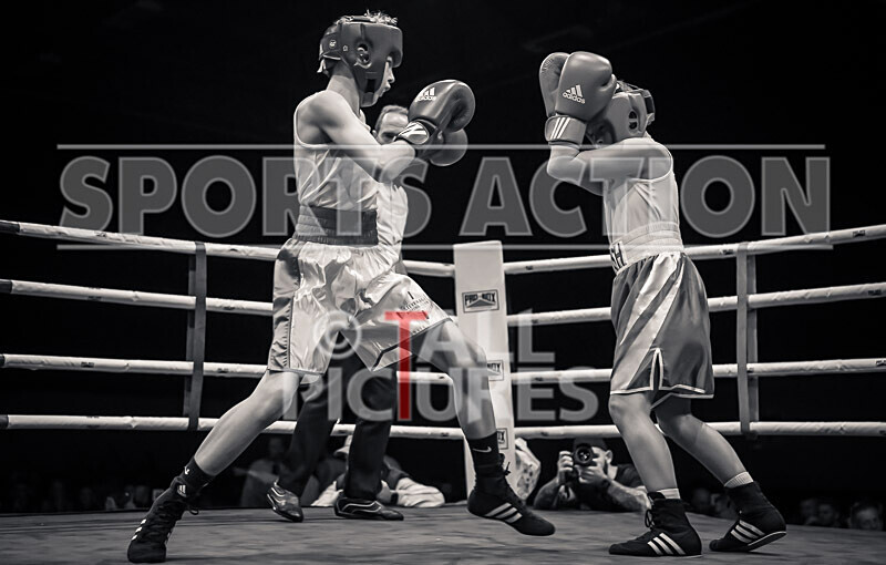 Bout 3_Xabi Marsh v Riley Cheesman-7 - Bout 3_Xabi Marsh v Riley Cheesman