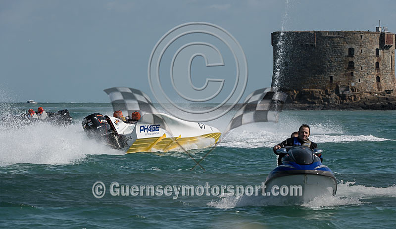 Powerboat Racing 2014_Race-1-10 - RACE-1 NORTH BEACH OUTER