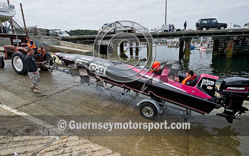 Guernsey Powerboat Racing_24-07-11-8 - ROUND-6 FERMAIN COURSE
