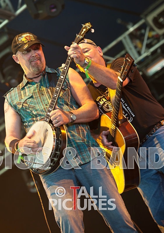 Hayseed Dixie-33 - HAYSEED DIXIE