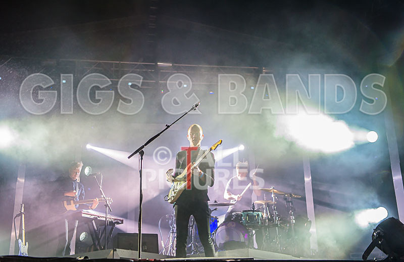 Two Door Cinema Club-1 - TWO DOOR CINEMA CLUB