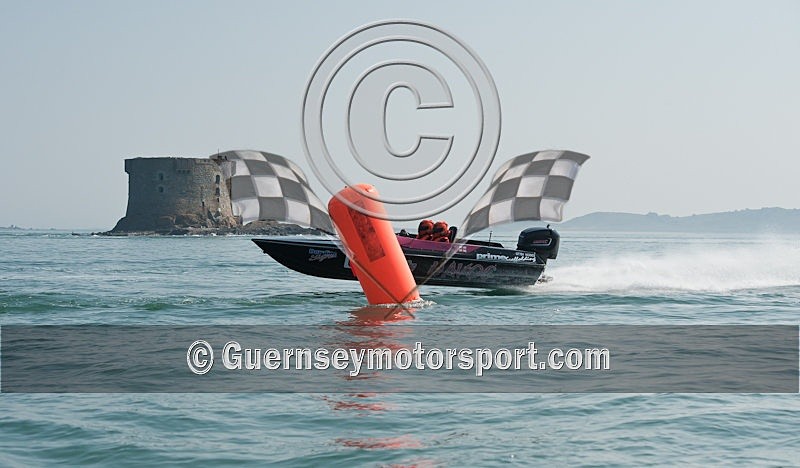 Powerboat_2011_Round-1-37 - ROUND-1 NORTH BEACH OUTER