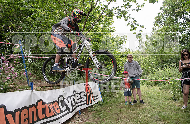MTB Downhill_05-06-2016-10 - DOWNHILL SERIES 2016_ROUND-4