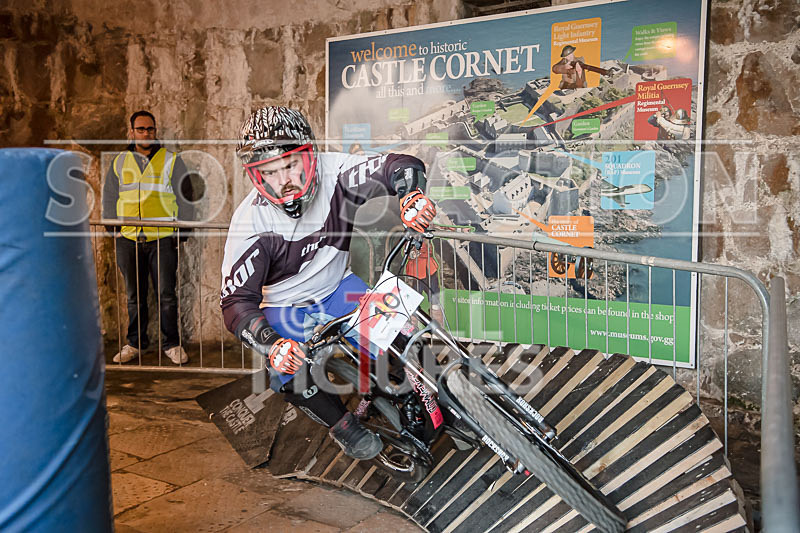 Conquer the Castle_2016-2 - CONQUER THE CASTLE 2016