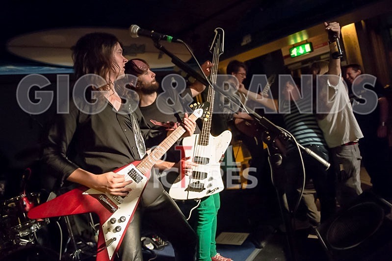 Salems Lot-105 - SALEM'S LOT