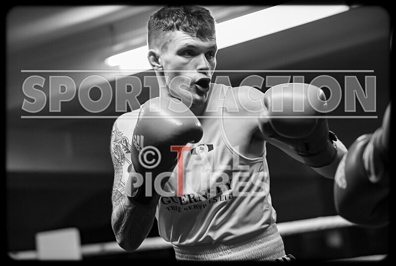 BOUT- 6 - Emile Prevel v Moin Khan-72 - BOUT: 6 - Emile Prevel v Moin Khan