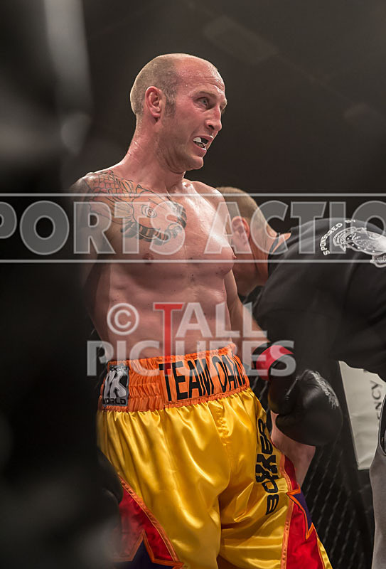 Lee Waterman v Danny Smith-12 - BOUT 1