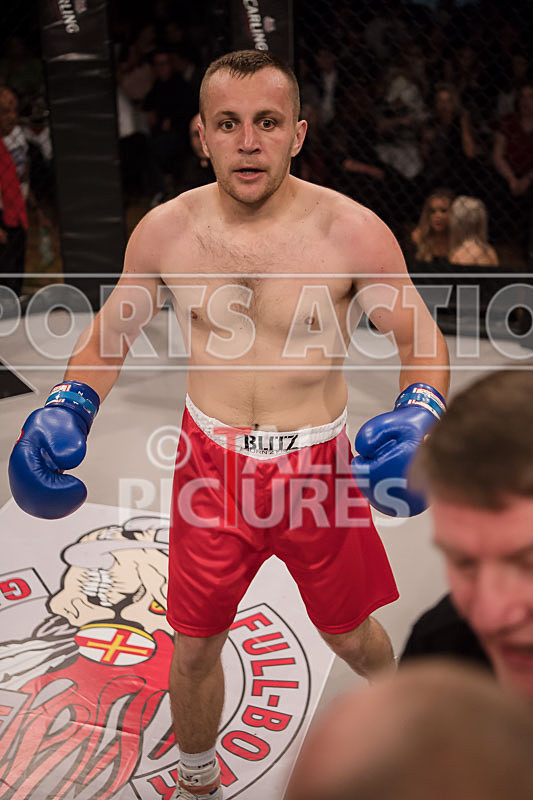 Matis Slomba v Shane Bentley-14 - BOUT 3 Matis Slomba v Shane Bentley