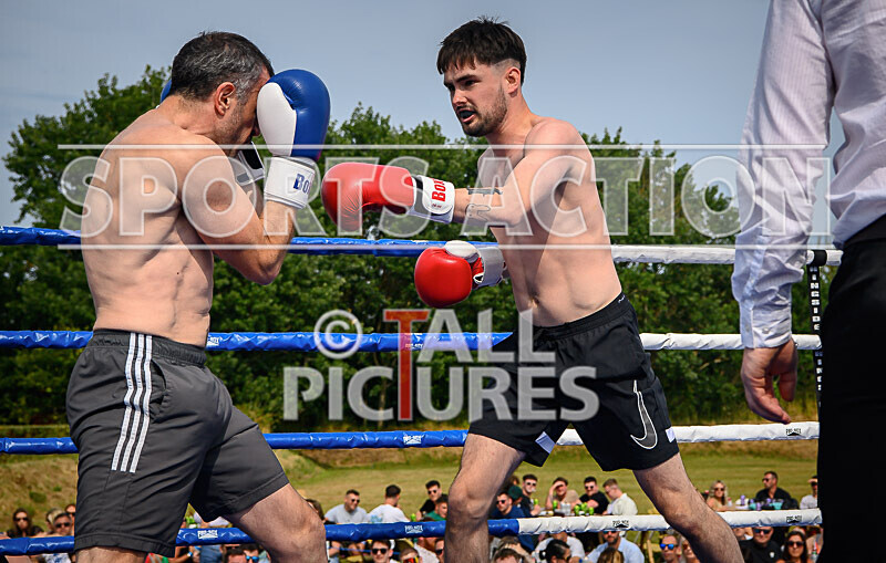 BOUT 2 - Roland 30 Seconds Archer v Sam Heart Breaker Catto-35 - BOUT 2 - Roland '30 Seconds' Archer v Sam 'Heart Breaker' Catto