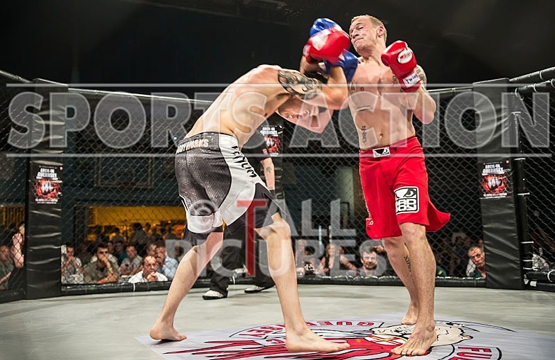 Cage Fighting_2012_Bout 3-17 - BOUT-3