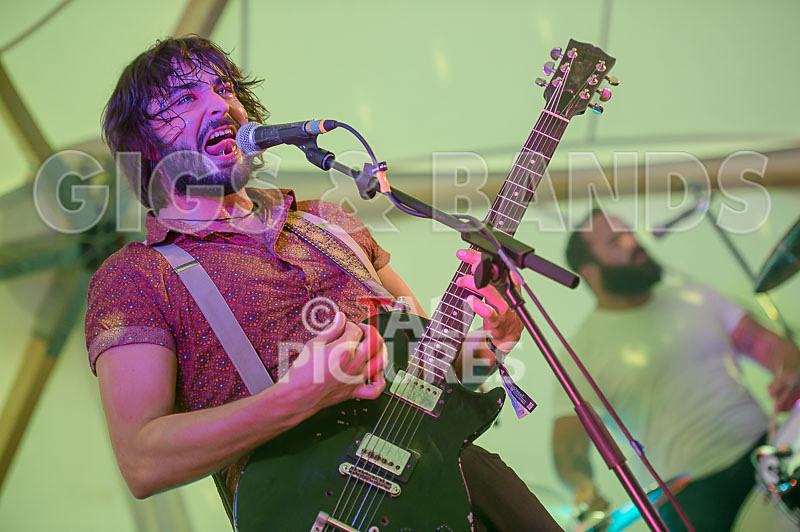 The Graveltones-1 - THE GRAVELTONES