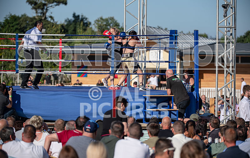 BOUT-2- Georgie The Cyclone Smith v Kayleigh White-14 - BOUT-2 Georgie 'The Cyclone' Smith v Kayleigh White