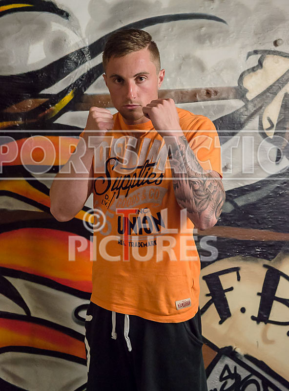 Lock-In-3_Weigh-in-5 - THE WEIGH-IN 2014