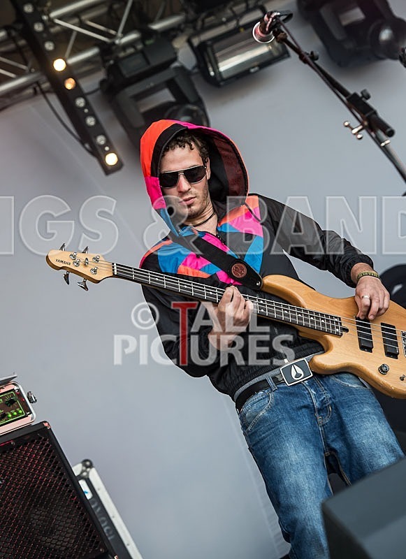 Land of the Giants-2 - LAND OF THE GIANTS