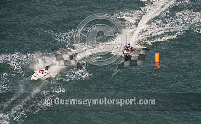 Worlds Powerboats_2014_Race-1-209 - UIM CLASS 3A & 3B WORLD OFFSHORE CHAMPIONSHIP_RACE-1