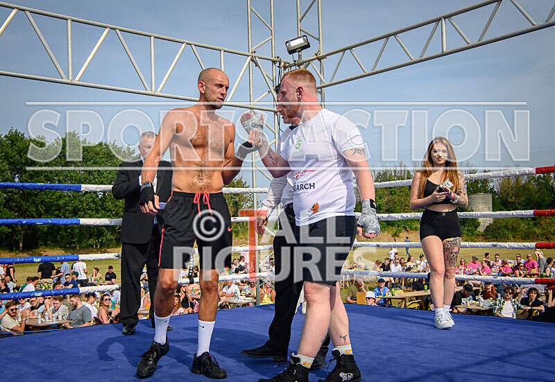 BOUT 3 - Dangerous Dan Cavanagh v Tim Scrappy Doo Rogers-45 - BOUT 3 - 'Dangerous' Dan Cavanagh v Tim 'Scrappy Doo' Rogers