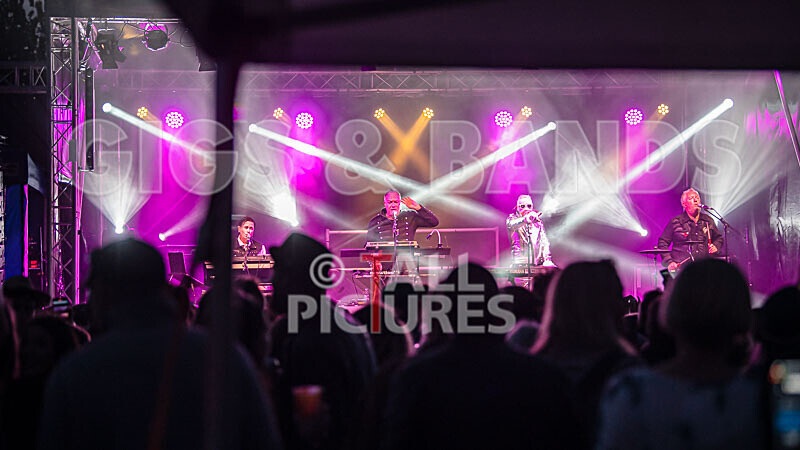 Fade2Grey-439 - FADE2GREY