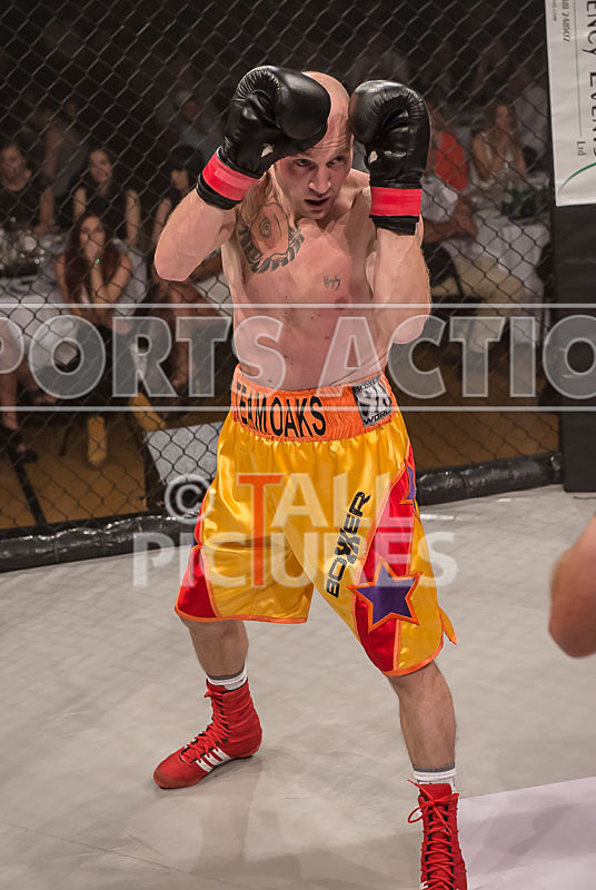 Lee Waterman v Danny Smith-23 - BOUT 1