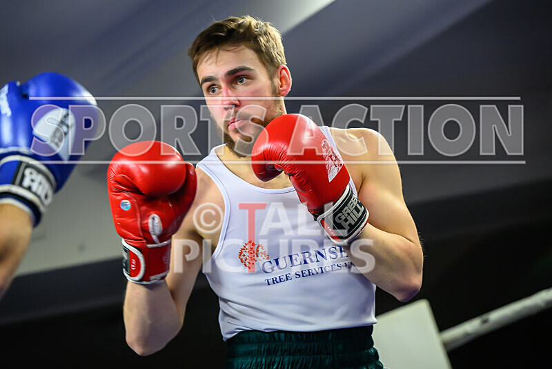 BOUT- 9 - Martinz Kublicks v Ben Forster-12 - BOUT 9 - Martinz Kublicks v Ben Forster