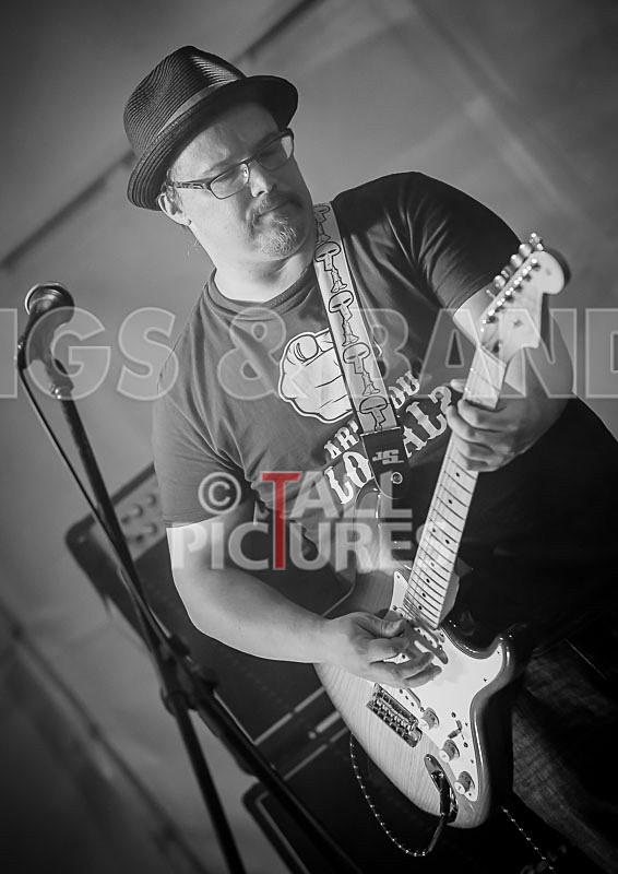 Hevvy Bevvy Blues Band-5 - HEVVY BEVVY BLUES BAND