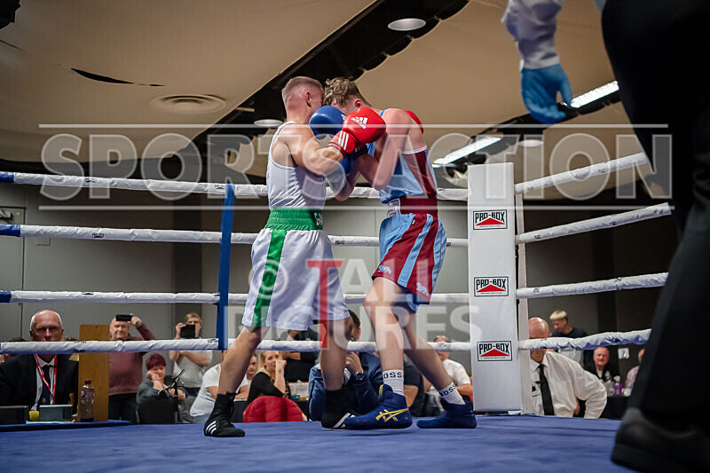 BOUT 11_Niall Adams v Blaine Lambert-14 - BOUT 11_Niall Adams v Blaine Lambert