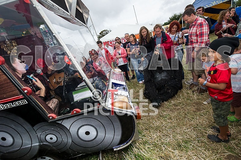 The Dukes Box-11 - THE DUKES BOX