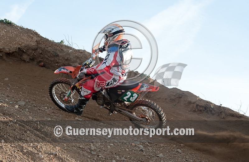 Moto-X_26-11-11-108 - MOTO-X_26-11-2011