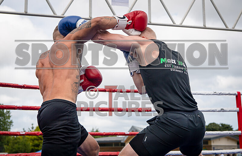BOUT 6- Jason Danger Mouse Enticott v Martin the Granite Man Savident- - BOUT 6- Jason 'Danger Mouse' Enticott v Martin 'the Granite Man' Savident