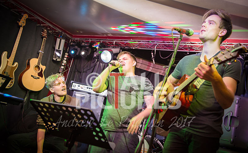 SoPM Summer Gig 2017-2 - SCHOOL OF POPULAR MUSIC SUMMER GIG 2017