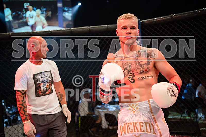 BOUT-8- Ryan Burnouf v Brad Marsh-50 - BOUT-8 Ryan Burnouf v Brad Marsh