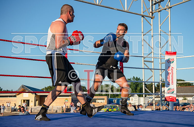BOUT-10- Rob The Hammer Newton v Lee Alan Ted  Reggie Renouf-3 - BOUT-10 Rob 'The Hammer' Newton v Lee' Alan, Ted & Reggie' Renouf