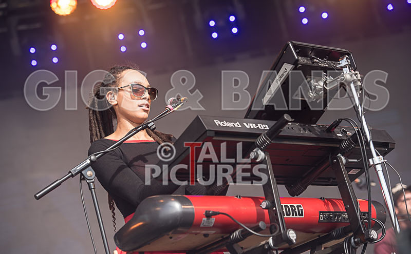 The Skints-25 - THE SKINTS