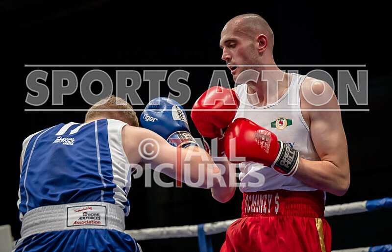 BOUT 9- Cameron Hards v Alex Sanderson-22 - BOUT 9: Cameron Hards v Alex Sanderson