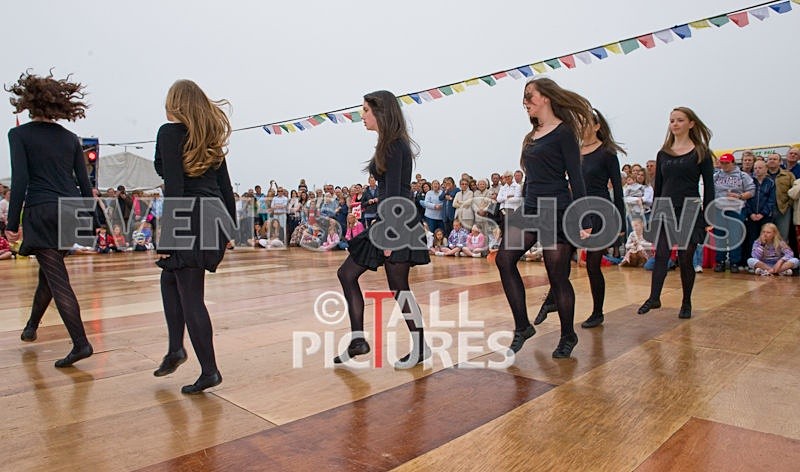 Lib Day08-164 - 2008 DAYTIME ATMOSPHERE