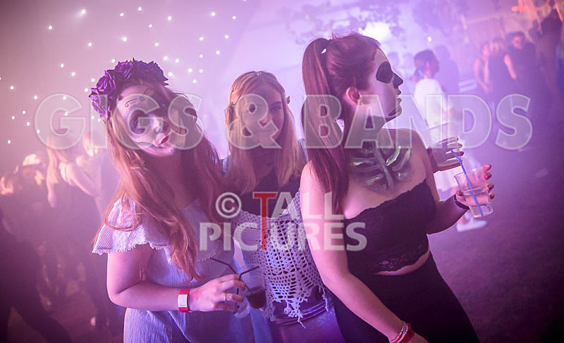 Haunted House_Friday 2016-5 - HAUNTED HOUSE 2016 - FRIDAY'S PARTY