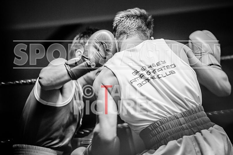 BOUT- 4 Niall Adams v Ricky Wheatly-13 - BOUT-4 Niall Adams v Ricky Wheatly