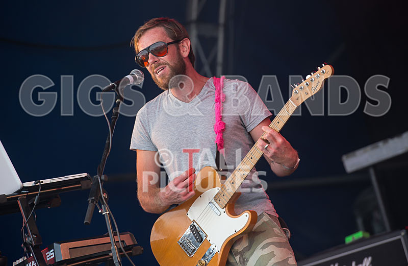 The Devil  The Deep-15 - THE DEVIL AND THE DEEP