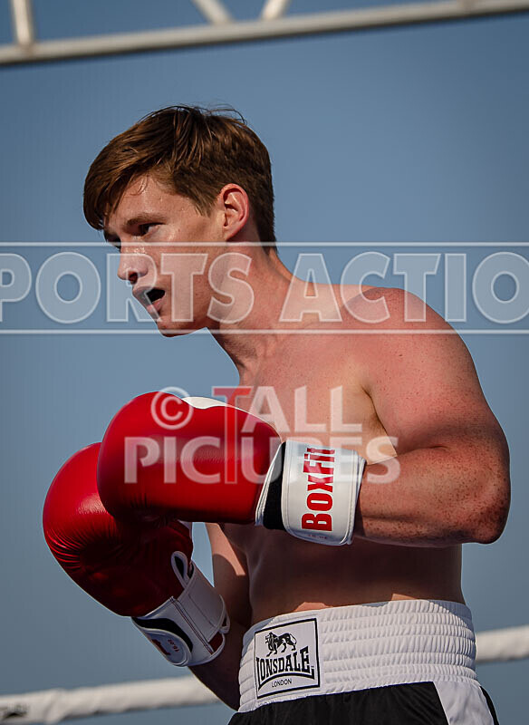 BOUT 7 - Brandon -Bravehart- Ashplant v Martin -the not so Ranging Bul - BOUT 7 - Brandon 'Bravehart' Ashplant v Martin 'the not so Ranging Bull' Le Prevost