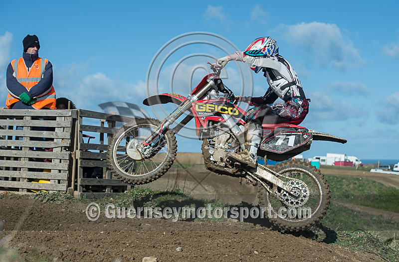  - MOTO-X_21-02-2015