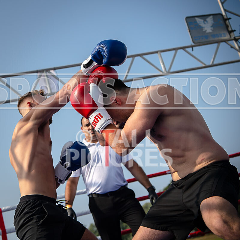 BOUT 3 - Josh -All the Way- Gray v Ed -No Fear- Sebire-33 - BOUT 3 - Josh 'All the Way' Gray v Ed 'No Fear' Sebire