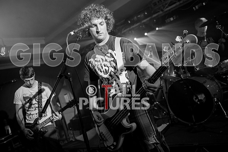 Breaking the Silence-207 - BREAKING THE SILENCE